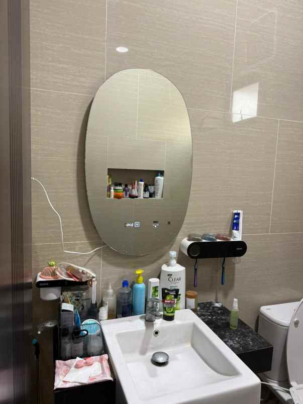 dijual rumah cluster diamond golden