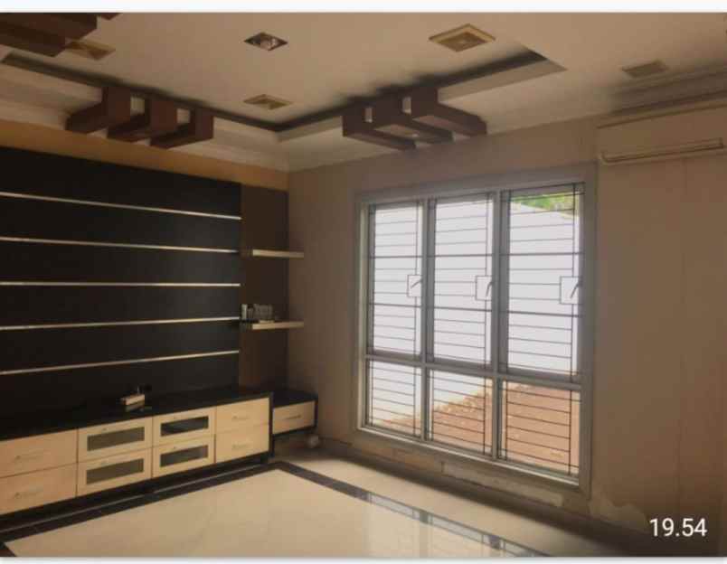 dijual rumah cluster georgia kota wisata