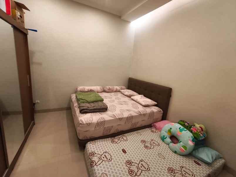 dijual rumah cluster golden prima