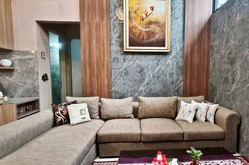 dijual rumah cluster matana asya jakrta