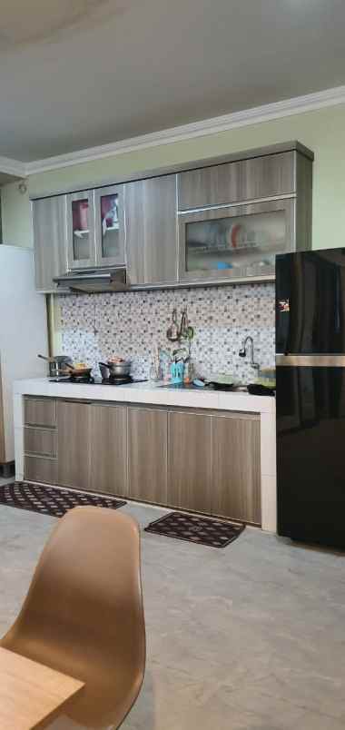 dijual rumah cluster mega residence