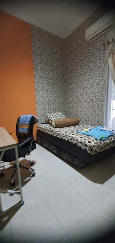 dijual rumah cluster mega residence
