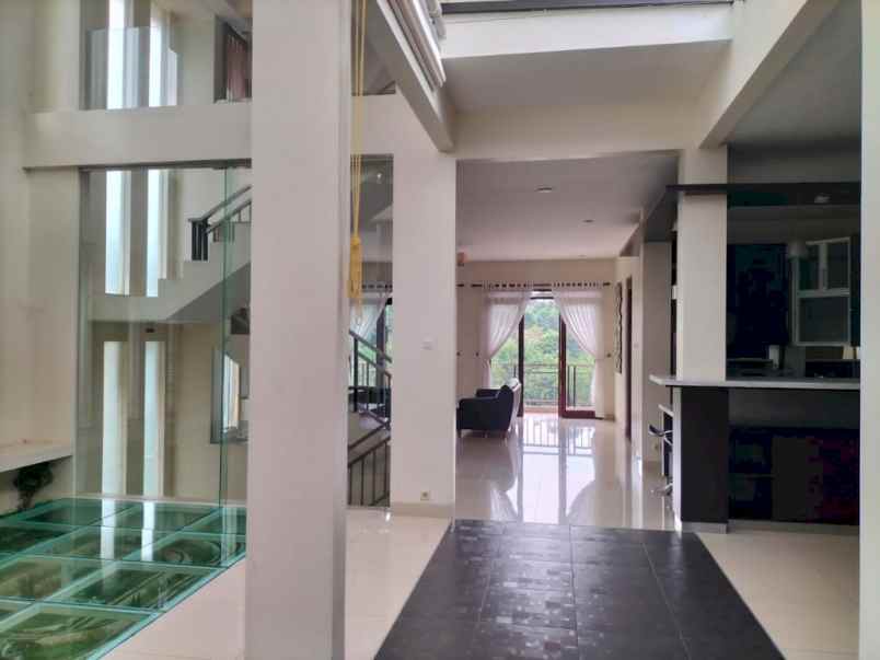 dijual rumah dago pakar resort bandung