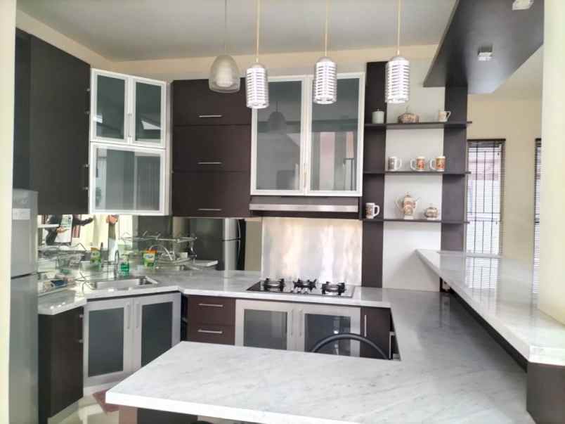 dijual rumah dago pakar resort bandung