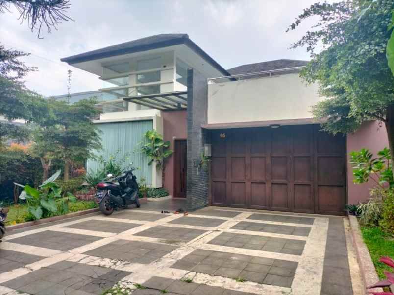 dijual rumah dago pakar resort bandung