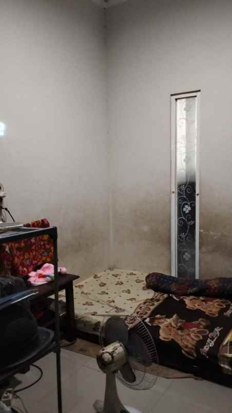 dijual rumah de naila village jl raya