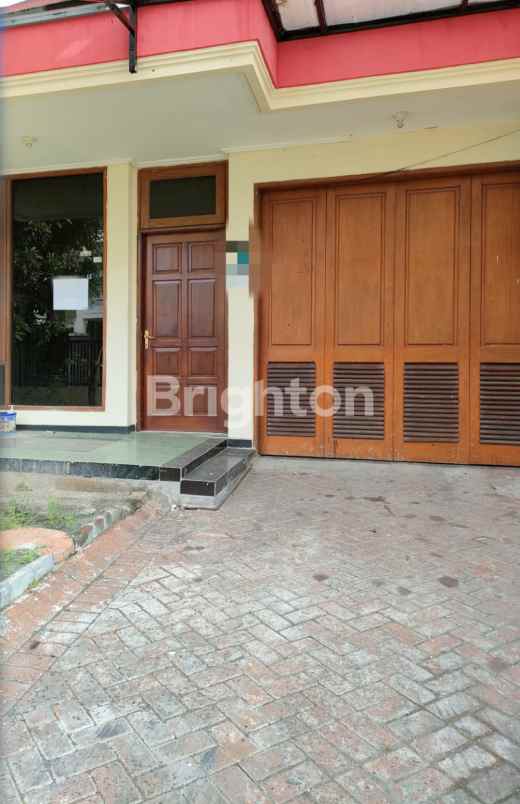 dijual rumah dharmahusada