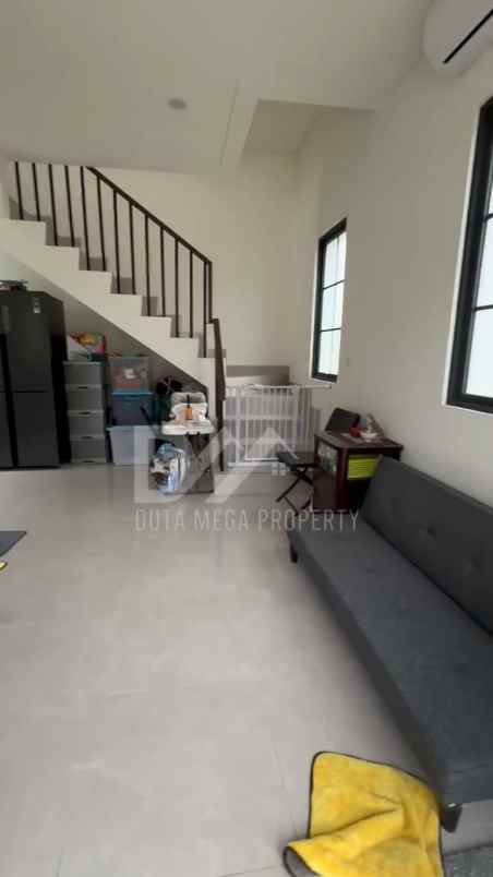 dijual rumah di citra garden bintaro