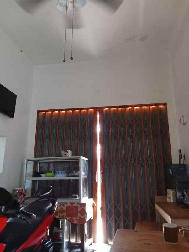 dijual rumah di daerah duren sawit