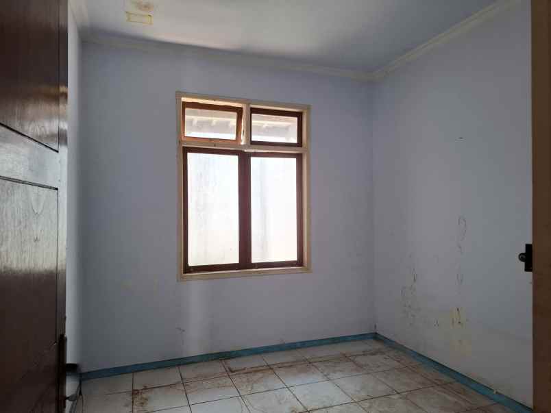 dijual rumah di dekat kampus uin jember