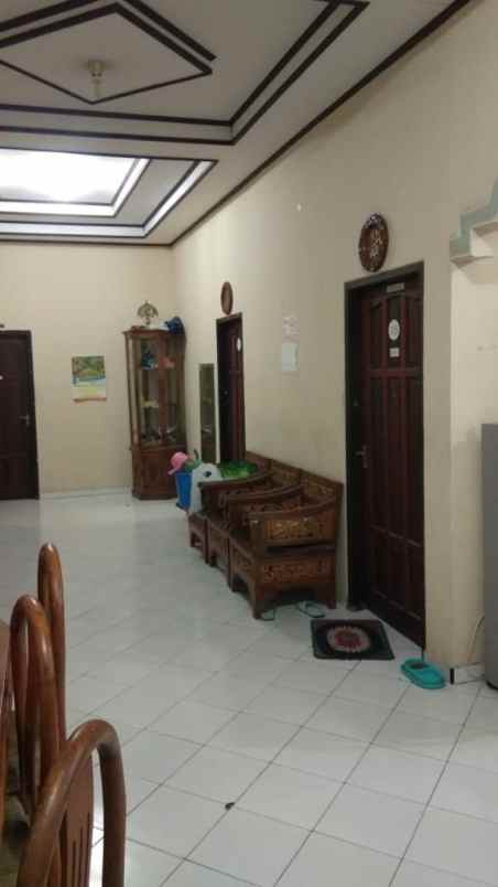 dijual rumah di jalan diponegoro