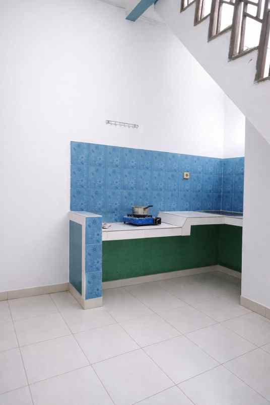 dijual rumah di perumahan cluster marsela blok f no 3