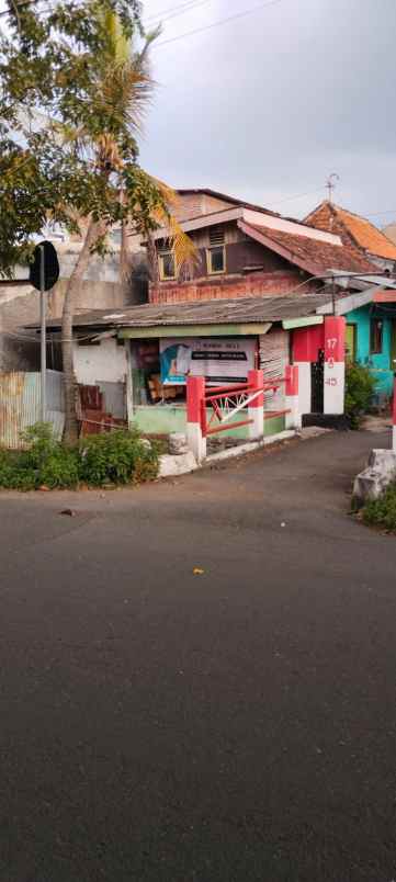 dijual rumah di puspanjolo semarang