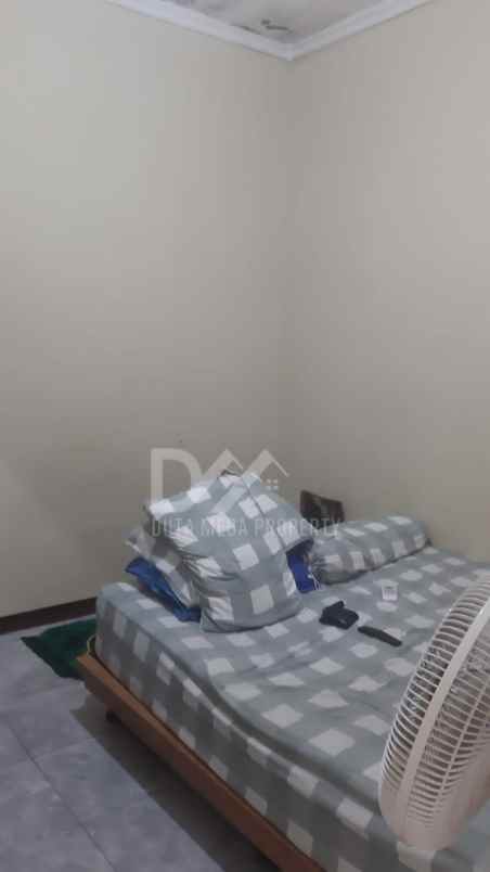 dijual rumah di villa dago pamulang