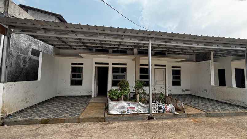 dijual rumah dijual rumah di jl cijeruk
