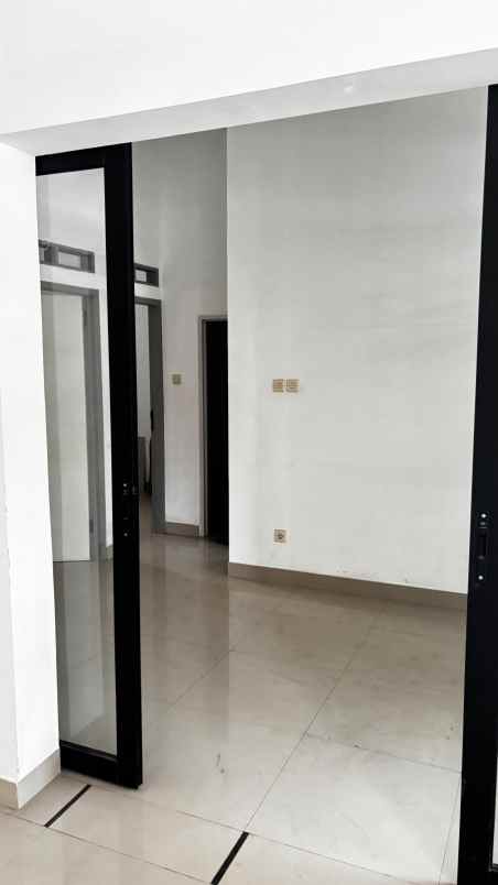 dijual rumah dijual rumah di jl cijeruk