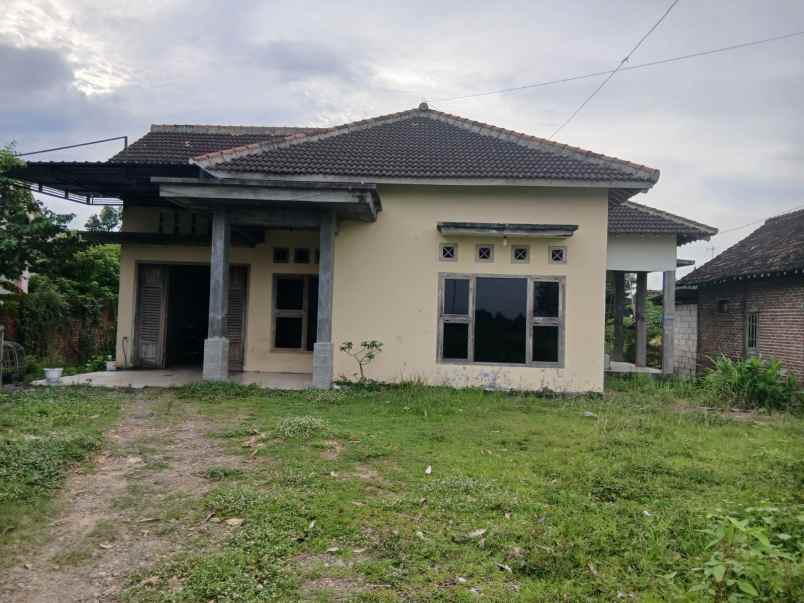 dijual rumah dijual rumah di pinggir