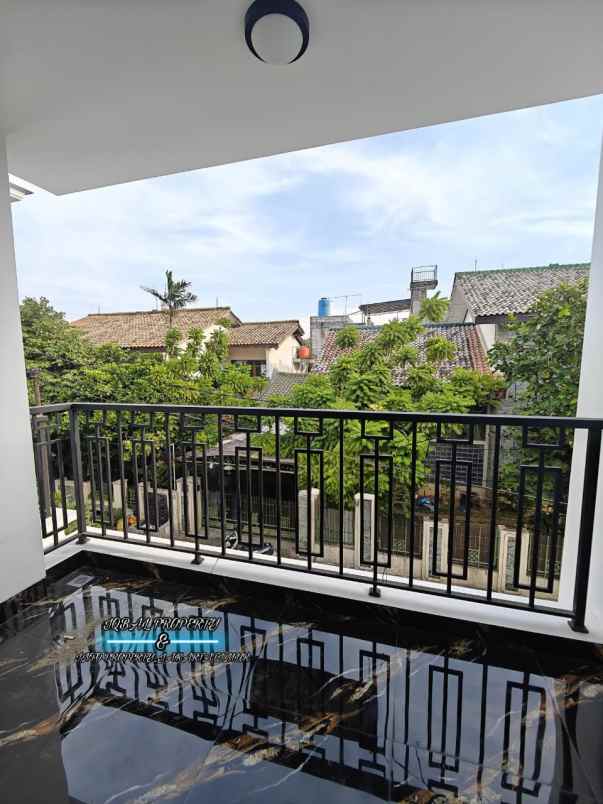 dijual rumah duren sawit jakarta timur
