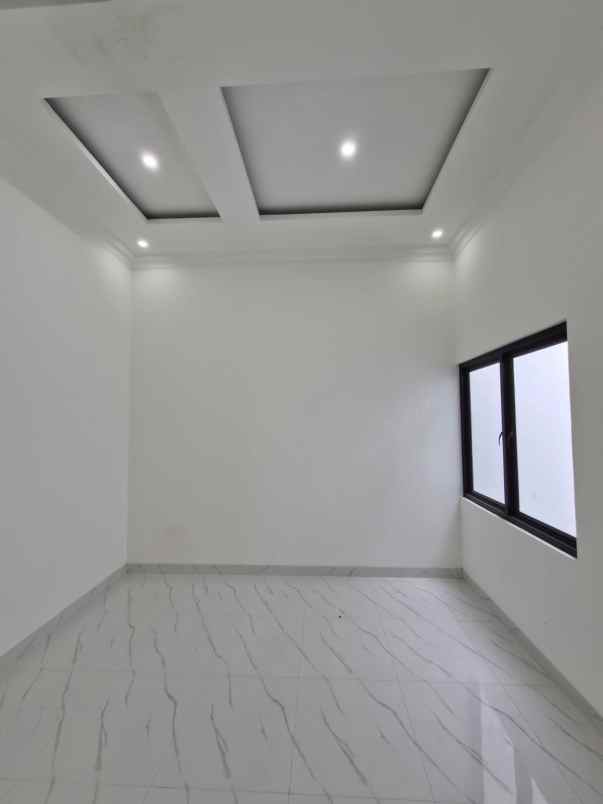 dijual rumah duren sawit jaktim