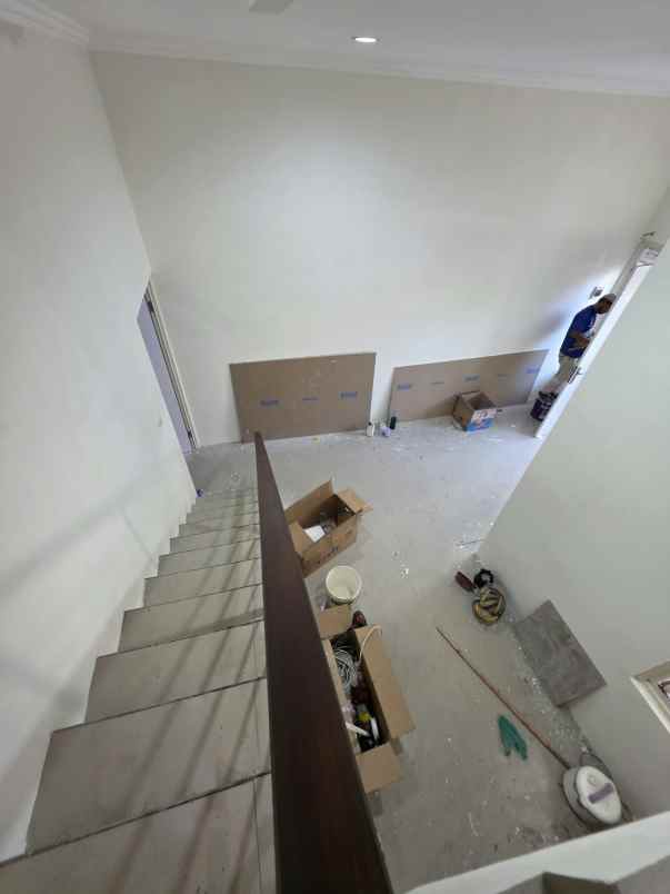 dijual rumah gading indah utara surabaya