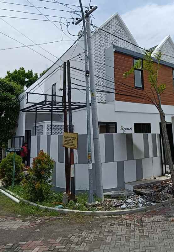 dijual rumah gading pantai