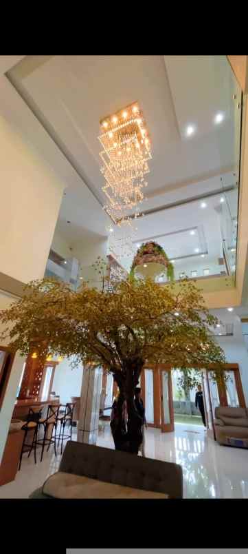 dijual rumah gagak sipat