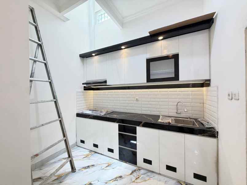 dijual rumah gentan baki sukoharjo