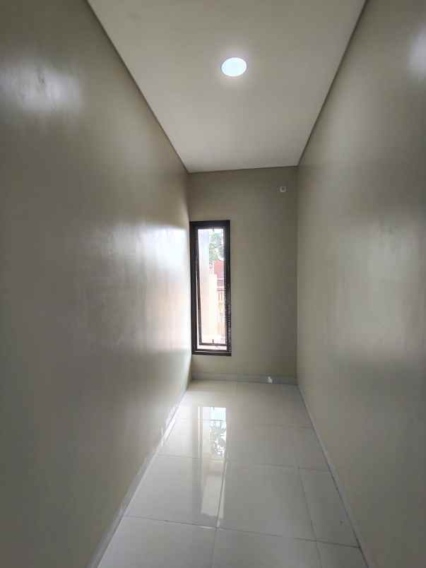 dijual rumah gentan kaliurang km 10