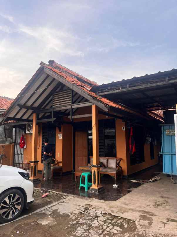 dijual rumah gg naim