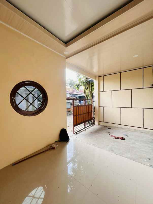 dijual rumah graha citalang permai