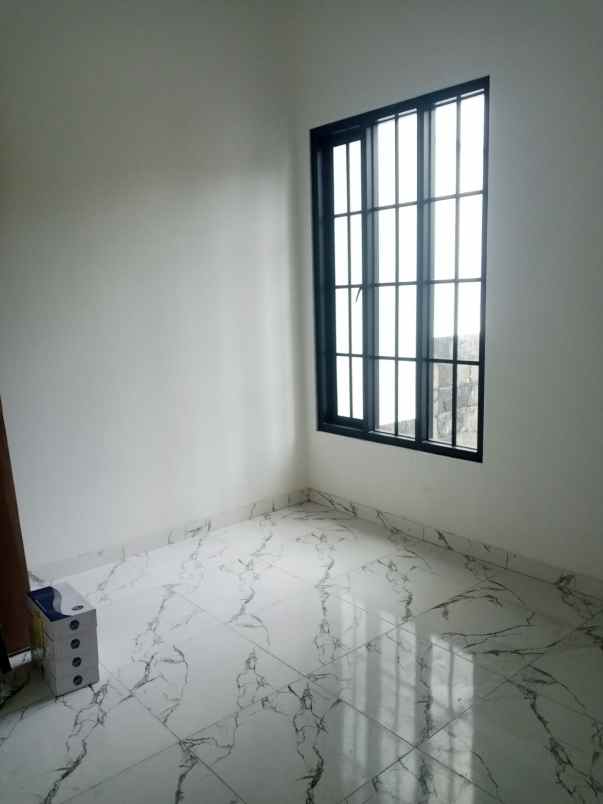 dijual rumah graha harapan mustikajaya