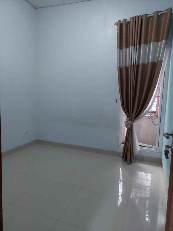 dijual rumah graha jeumpa