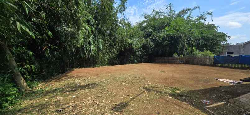 dijual rumah graha marina