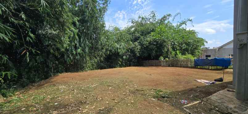 dijual rumah graha marina