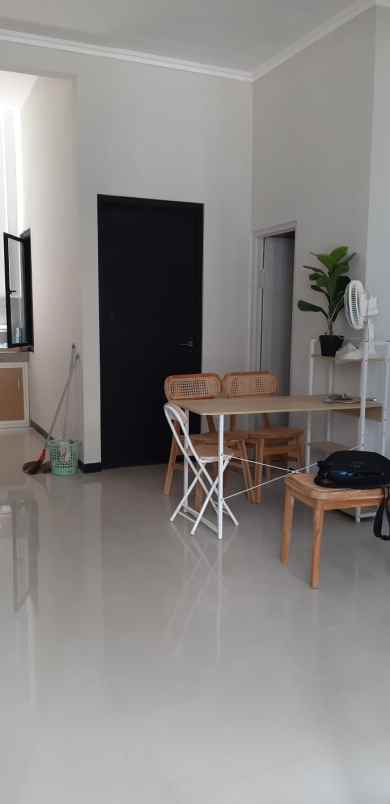 dijual rumah grand alana wonorejo g1 no 19