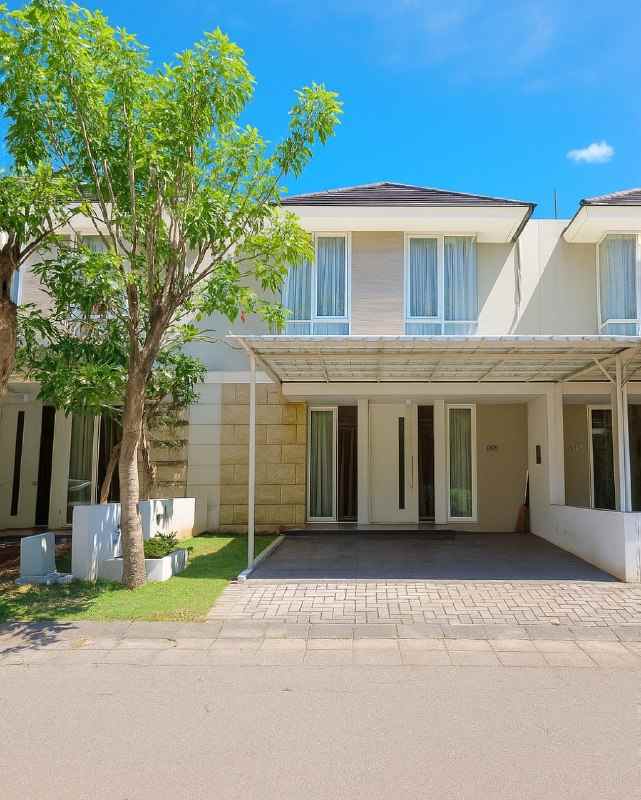 dijual rumah greenlake