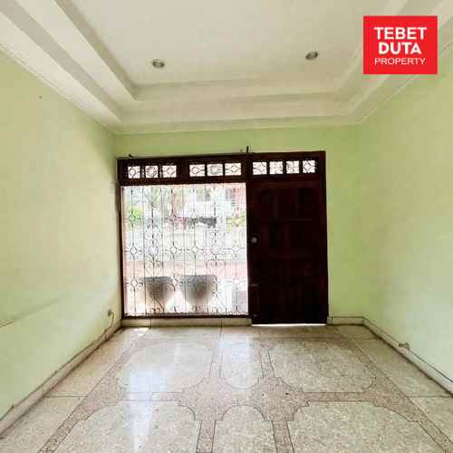 dijual rumah gudang peluru
