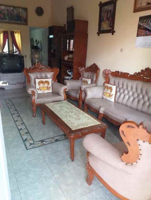 dijual rumah harapan indah