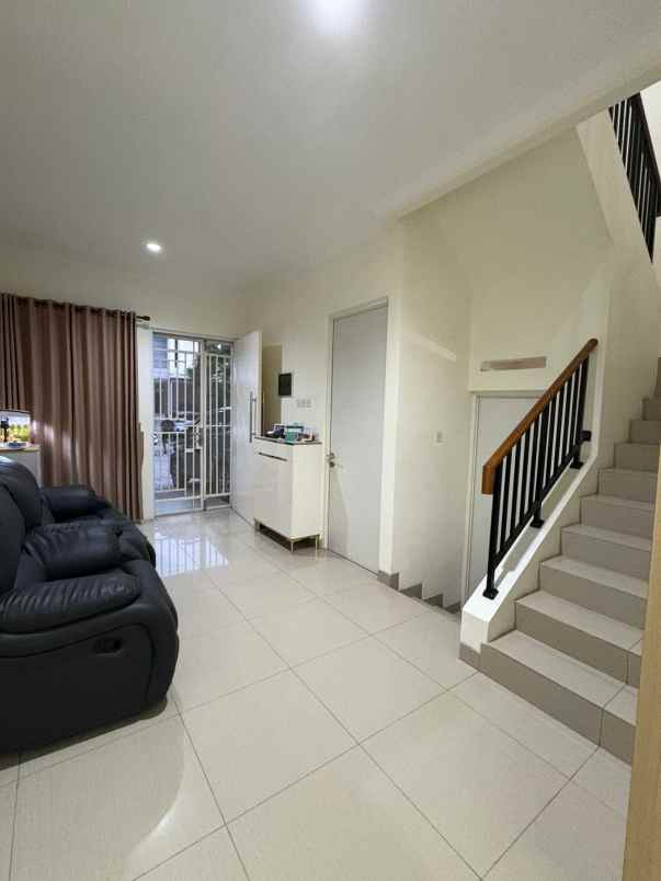 dijual rumah harapan indah bekasi