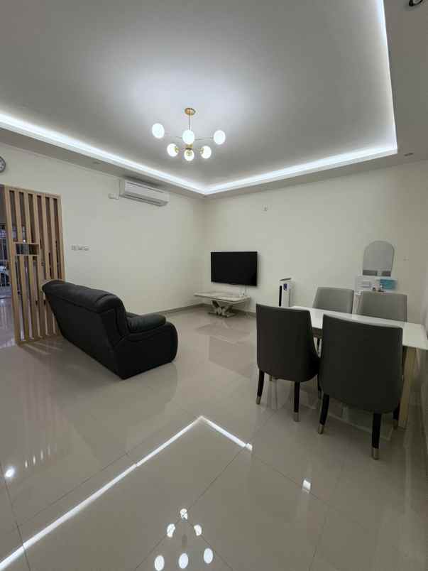 dijual rumah harapan indah bekasi