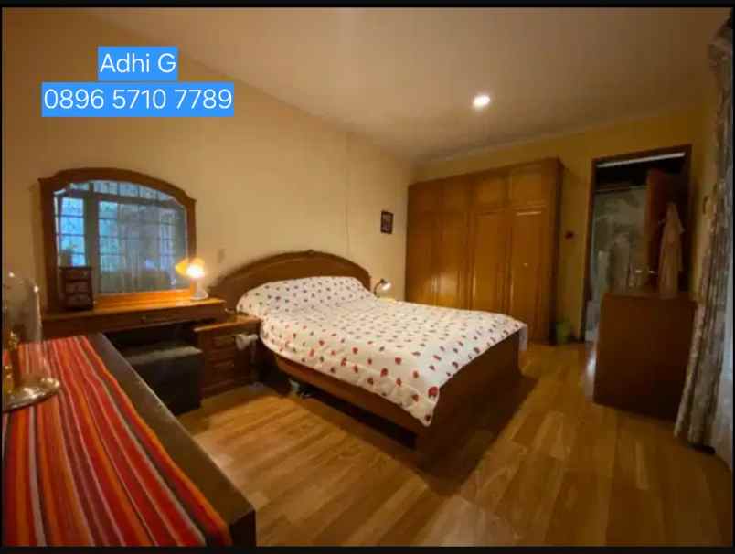 dijual rumah hook asri di pasteur bandung