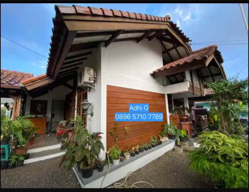 dijual rumah hook asri di pasteur bandung