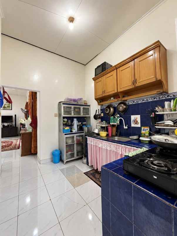 dijual rumah jagakarsa