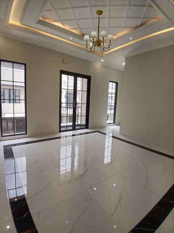 dijual rumah jagakarsa jaksel