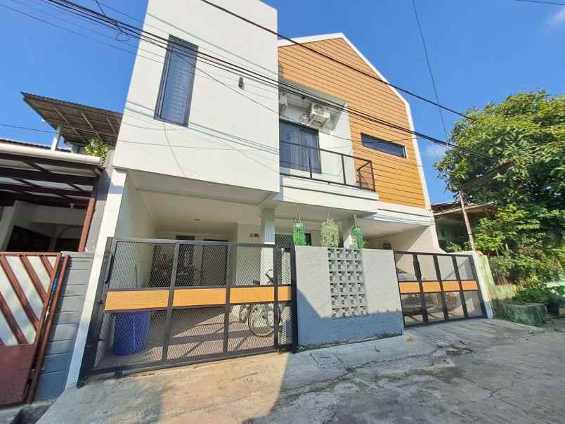 dijual rumah jaka setia