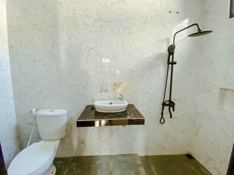 dijual rumah jakal km 13 losari