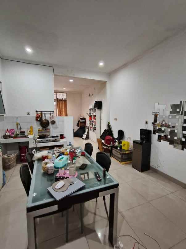 dijual rumah jakarta garden city