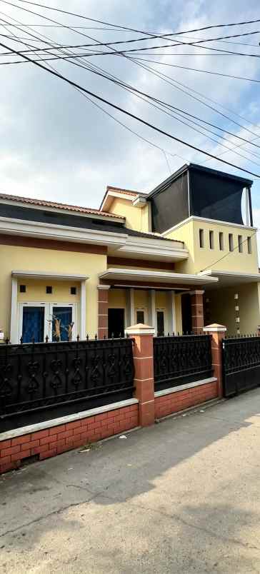 dijual rumah jakasampurna