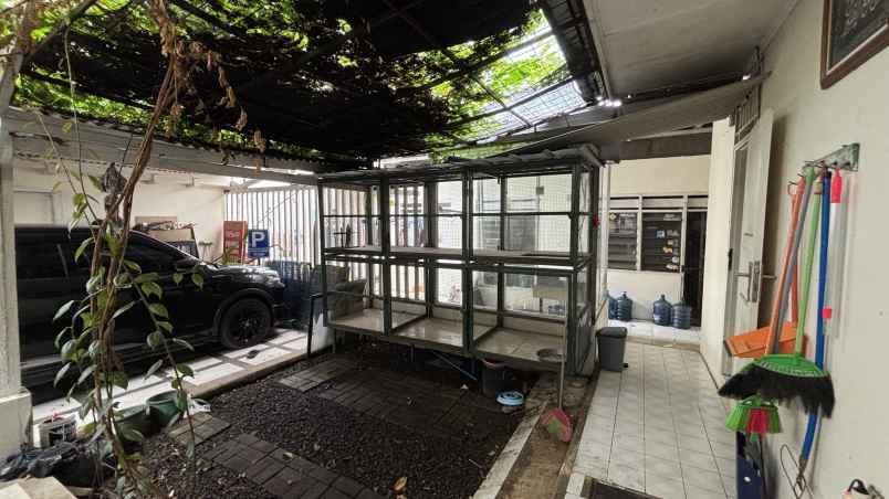 dijual rumah jalan bango 3