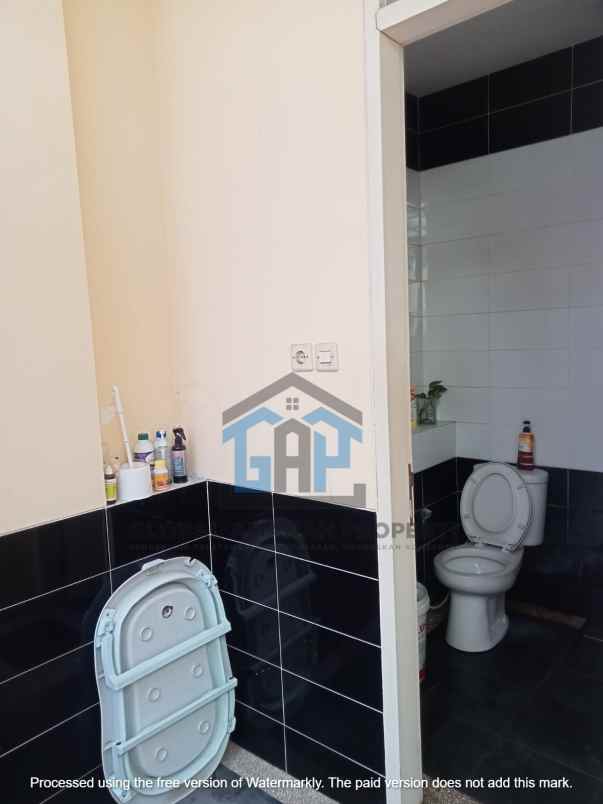 dijual rumah jalan budi
